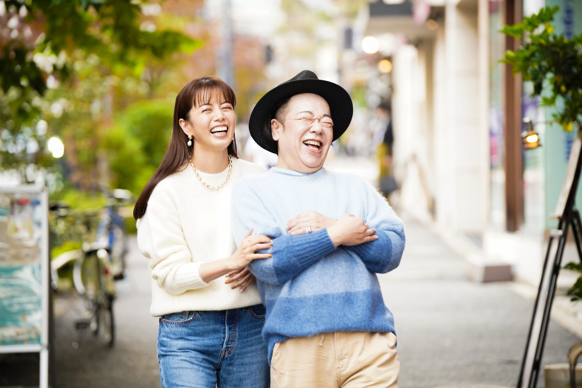 インタービュー