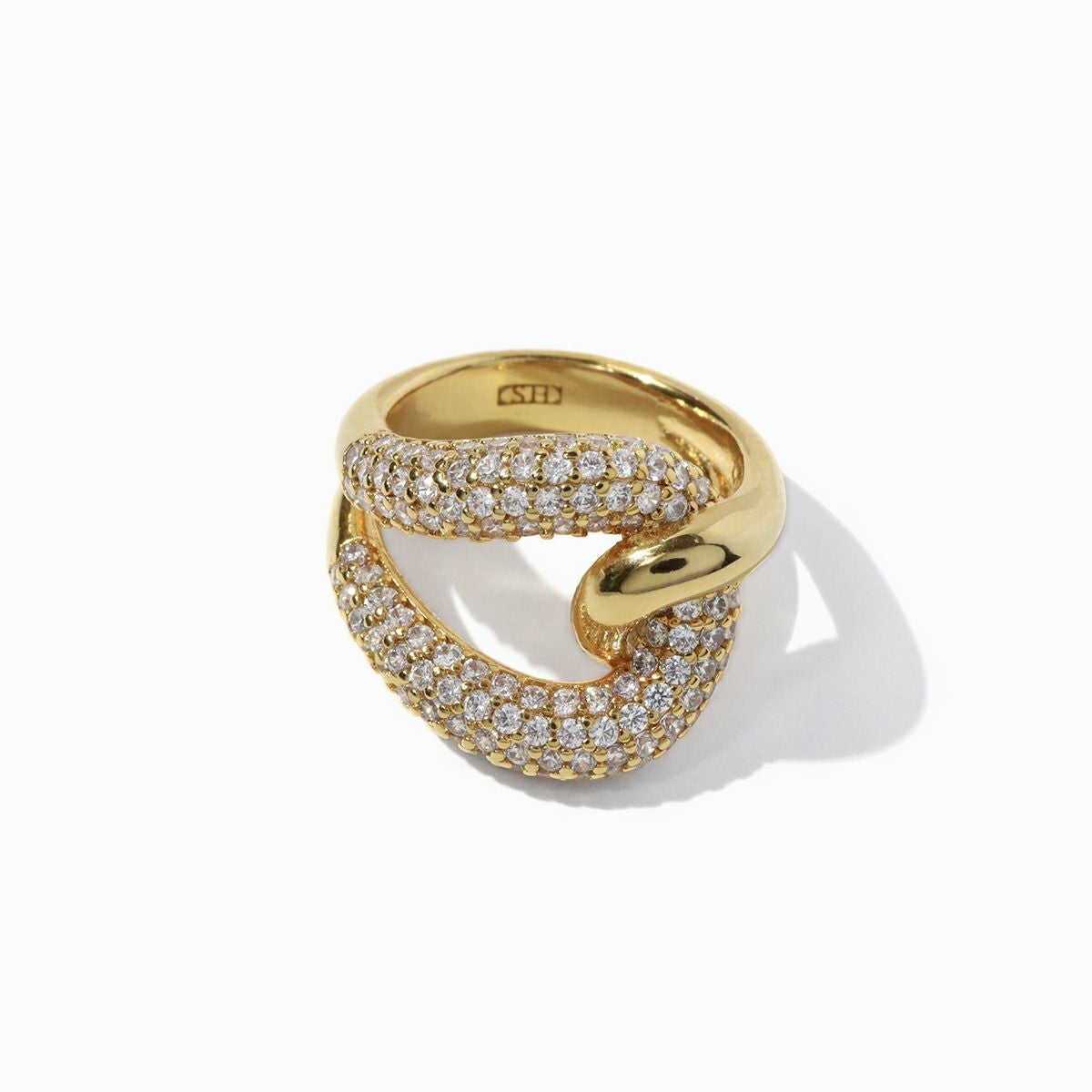 000000008068-01.jpg?size=m&w=