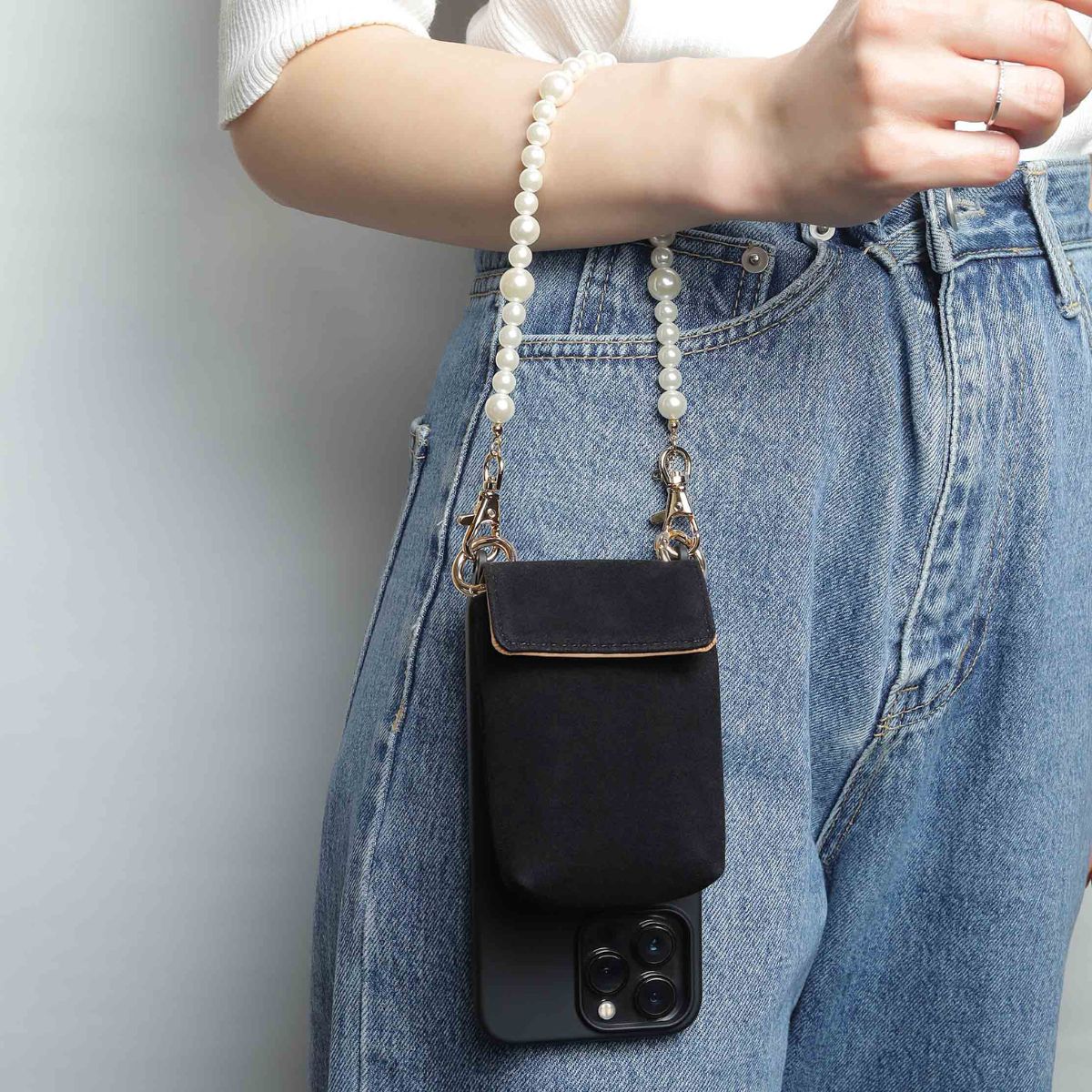 お手持ちのiPhoneケースに付け替えた場合の使用例