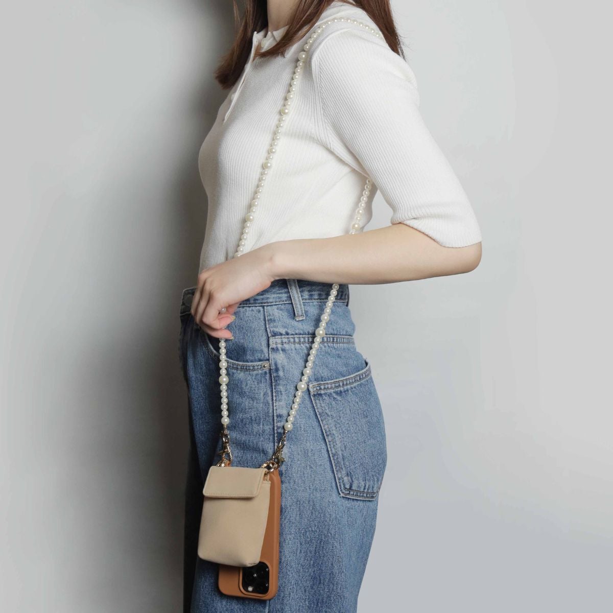 お手持ちのiPhoneケースに付け替えた場合の使用例